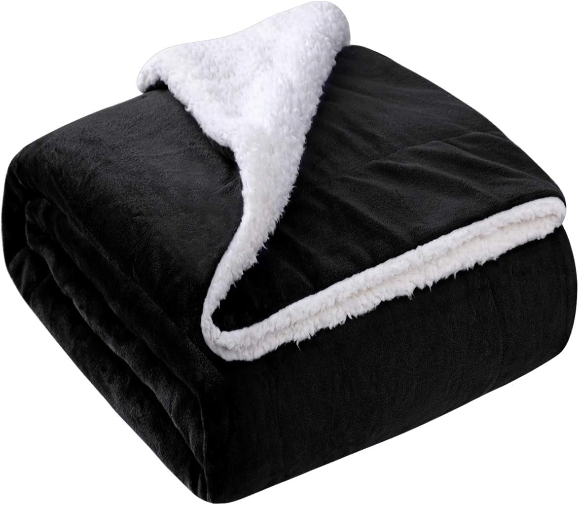 HOMEIDEAS Fleece Sherpa Blanket for Couch(Black, Throw), Thick Warm Velvety Blanket for Winter Christmas, 50 X 60 Inches